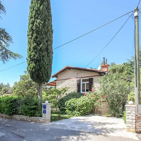 Carla Guest house