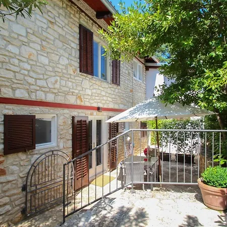 Carla Guest house Novigrad (Istria)