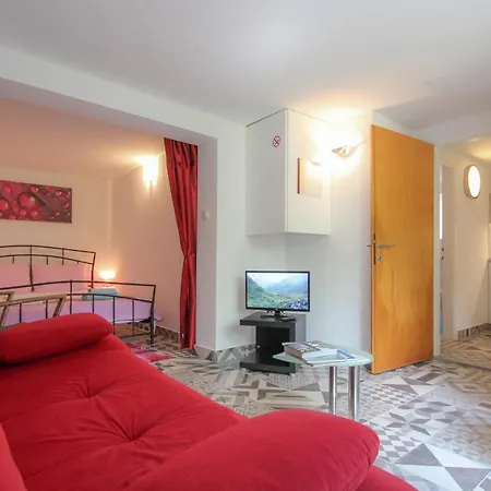 Carla Guest house